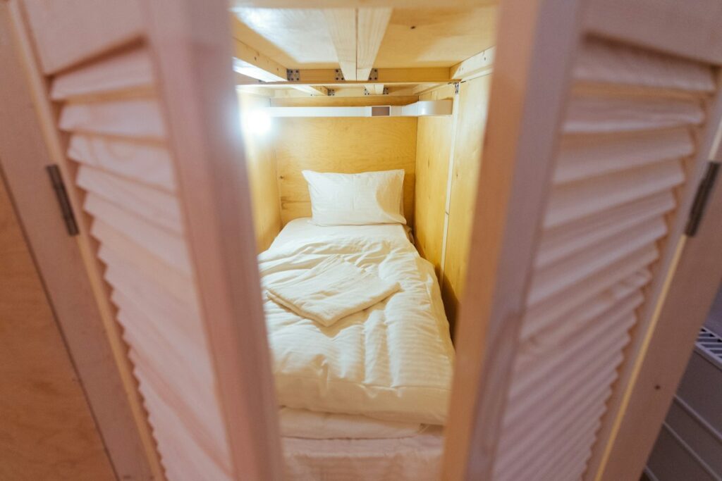 NYC Pod Hotel — Midtown