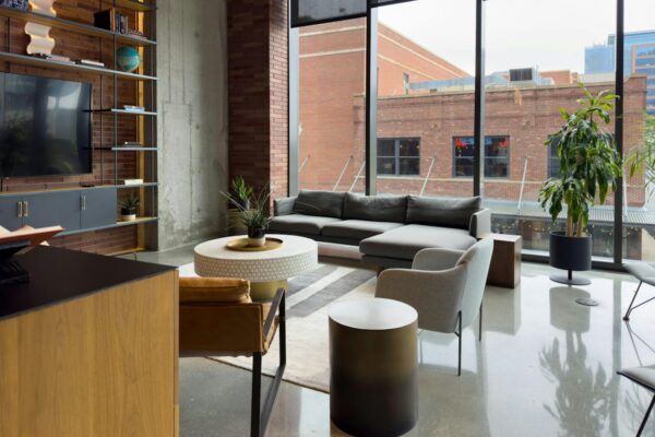 Modern 1BR with City Views — UES