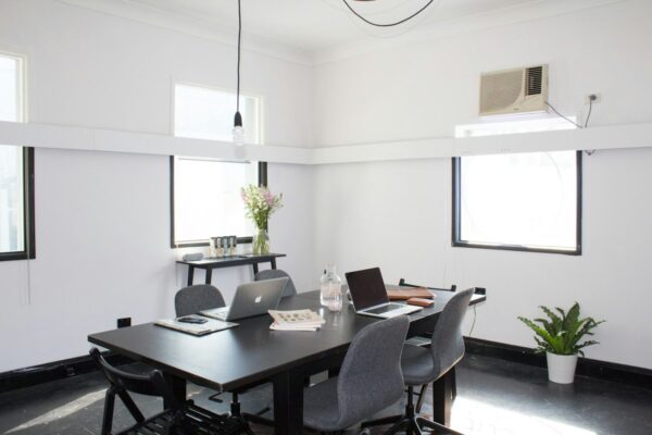 Pixel & Code Design Studio