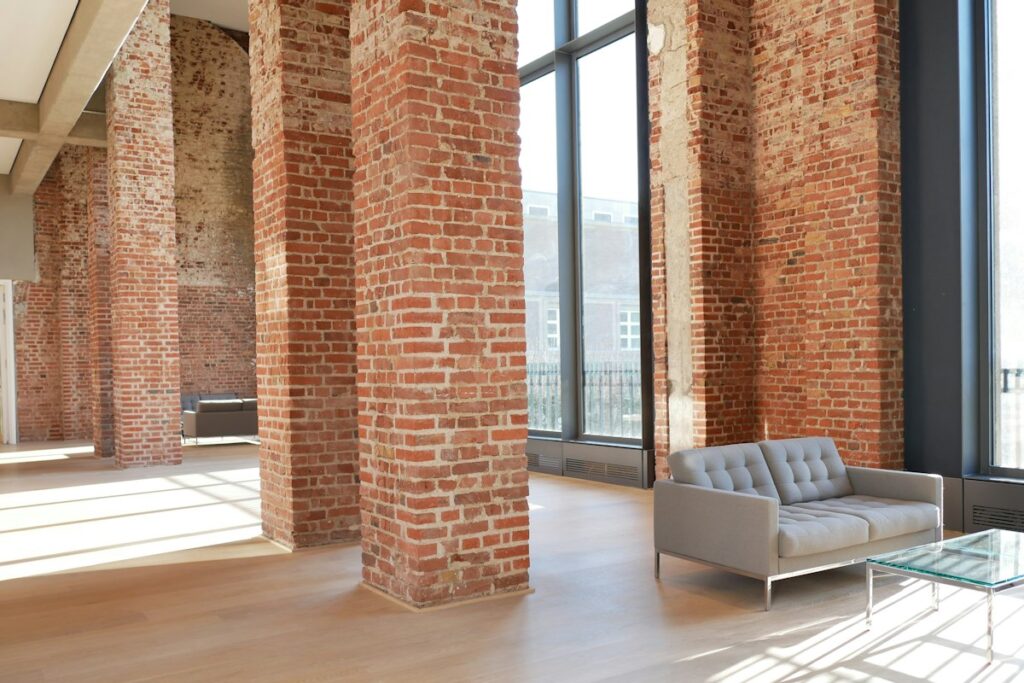 Sunny 2BR Loft in SoHo